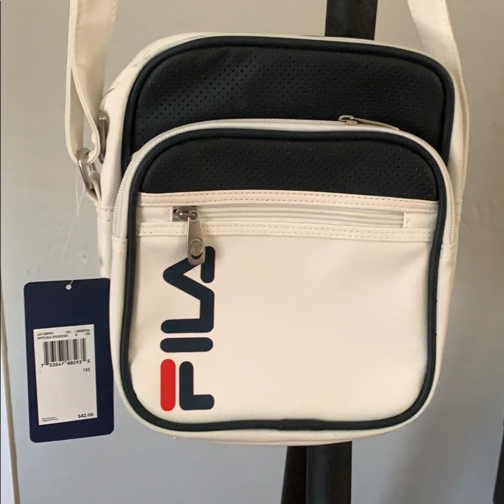 FILA x Urban Outfitters Dwyer Shoulder Bag -NWT